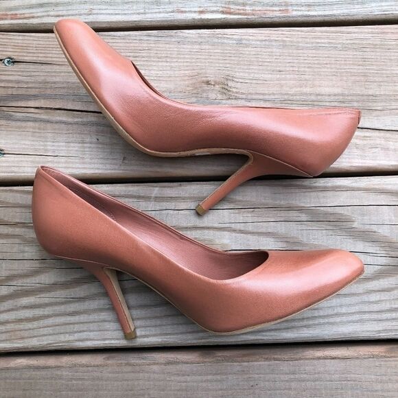 Celine Round/Almond Toe Leather Pumps MISMATCH - Picture 4 of 8